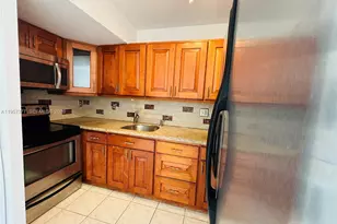 6992 NW 166 Terrace, Miami Lakes, FL 33014 - Photo 6