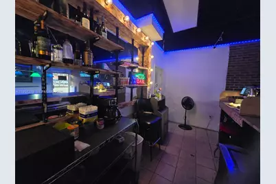 1059 NW 119th St, North Miami, FL 33168 - Photo 2