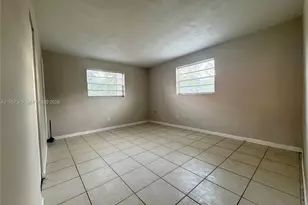 1370 NE 119th St, Miami, FL 33161 - Photo 6
