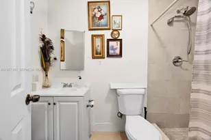 1362 SW 2nd St, Miami, FL 33135 - Photo 16