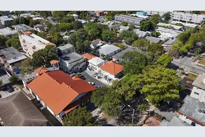 1362 SW 2nd St, Miami, FL 33135 - Photo 36