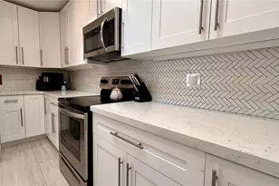 1324 NE 14th Ave, Fort Lauderdale, FL 33304 - Photo 16