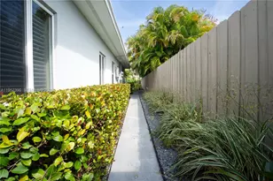 1324 NE 14th Ave, Fort Lauderdale, FL 33304 - Photo 38