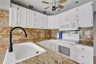 1121 Guava Isle, Fort Lauderdale, FL 33315 - Photo 8