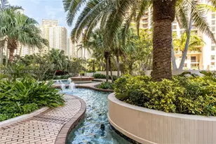 520 W Brickell Key Dr, Miami, FL 33131 - Photo 50