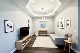 15323 Lucerna, Naples, FL 34114 - Photo 6