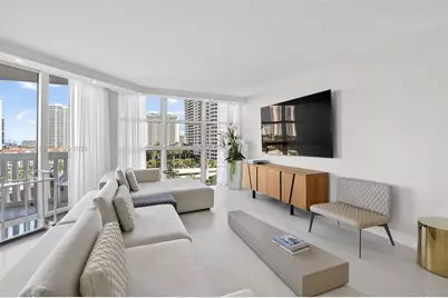 1000 W Island Blvd #1009, Aventura, FL 33160 - Photo 2