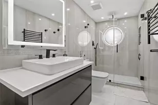 1000 W Island Blvd, Aventura, FL 33160 - Photo 34