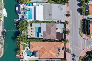 7910 Hawthorne Ave, Miami Beach, FL 33141 - Photo 8