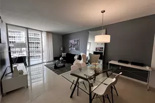 475 Brickell Ave, Miami, FL 33131 - Photo 4