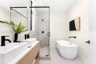 2501 SW 27th St, Miami, FL 33133 - Photo 18