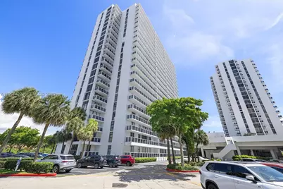 20515 E Country Club Dr #1747, Aventura, FL 33180 - Photo 1