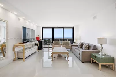 20515 E Country Club Dr #1747, Aventura, FL 33180 - Photo 6