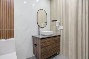 9467 NW 54th Doral Cir Ln, Doral, FL 33178 - Photo 34