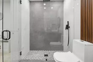 9467 NW 54th Doral Cir Ln, Doral, FL 33178 - Photo 36