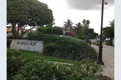 10734 SW 117th Pl, Miami, FL 33186 - Photo 2