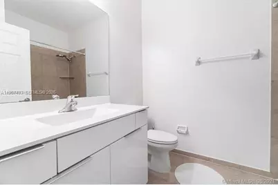 10301 W 32nd Ln, Hialeah, FL 33018 - Photo 18