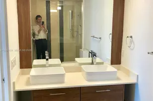 601 NE 27th St, Miami, FL 33137 - Photo 12