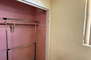 185 E 20th St, Hialeah, FL 33010 - Photo 14