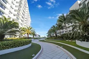 100 Lincoln Rd, Miami Beach, FL 33139 - Photo 16