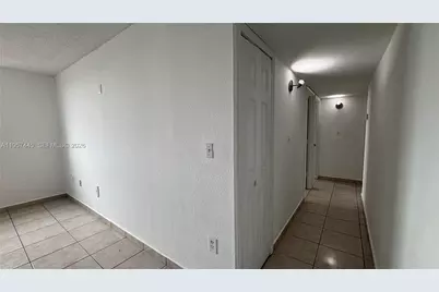 666 W 81st St #304, Hialeah, FL 33014 - Photo 8