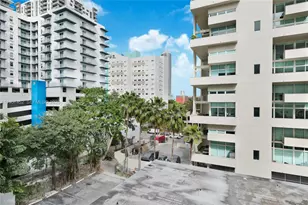 115 SW 11th St, Miami, FL 33130 - Photo 14