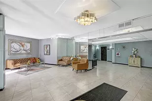 1400 St Charles Pl, Pembroke Pines, FL 33026 - Photo 6