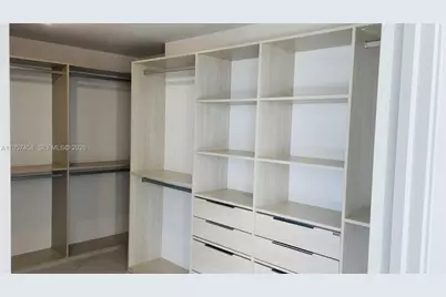 17301 Biscayne Blvd #1907, North Miami Beach, FL 33160 - Photo 6