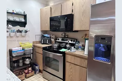 2480 W 67th Pl #23-12, Hialeah, FL 33016 - Photo 14