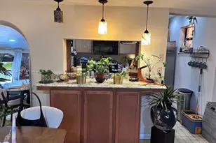 2480 W 67th Pl, Hialeah, FL 33016 - Photo 4