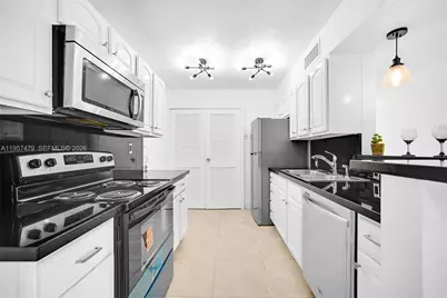 7483 SW 82nd St #A101, Miami, FL 33143 - Photo 20