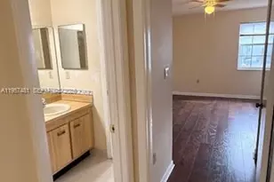 1091 SW 110th Terrace, Davie, FL 33324 - Photo 22