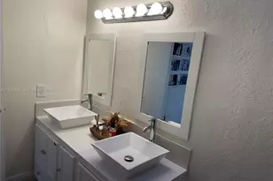 3502 Torremolinos Ave, Doral, FL 33178 - Photo 20