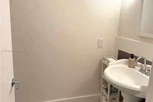 3502 Torremolinos Ave, Doral, FL 33178 - Photo 12