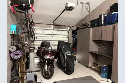 3502 Torremolinos Ave #F-32, Doral, FL 33178 - Photo 22