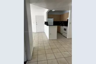 7110 NW 179th St #110, Hialeah, FL 33015 - Photo 14
