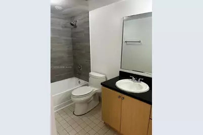 7110 NW 179th St #110, Hialeah, FL 33015 - Photo 12