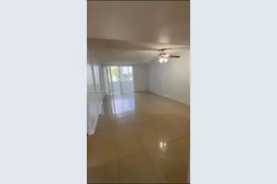 10000 NW 80th Ct #2261, Hialeah Gardens, FL 33016 - Photo 1