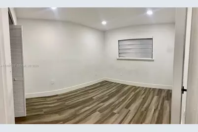 300 W Palm Cir W #307, Pembroke Pines, FL 33025 - Photo 18