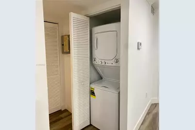 300 W Palm Cir W #307, Pembroke Pines, FL 33025 - Photo 20