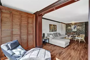 1000 NE 12th Ave, Hallandale Beach, FL 33009 - Photo 18