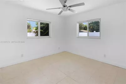 1110 S 14th Ave, Hollywood, FL 33020 - Photo 18