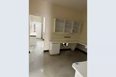 1723 W 37th St, Hialeah, FL 33012 - Photo 6