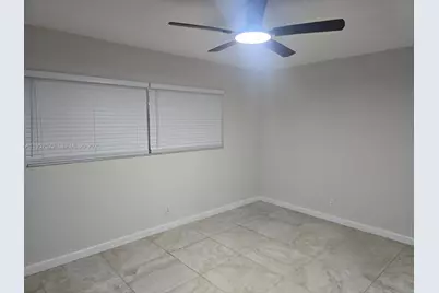 5151 W Oakland Park Blvd #303, Lauderdale Lakes, FL 33313 - Photo 6