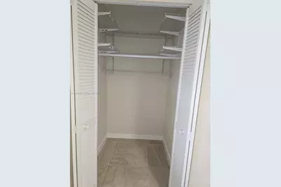 5151 W Oakland Park Blvd #303, Lauderdale Lakes, FL 33313 - Photo 20