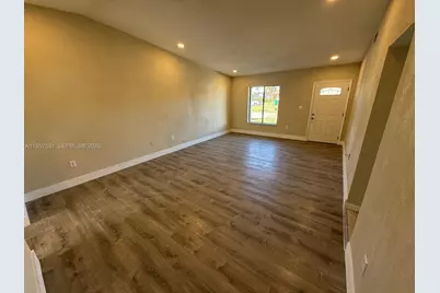 14102 SW 281st Ter, Homestead, FL 33033 - Photo 6