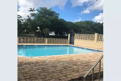 4275 NW South Tamiami Canal Dr #2-310, Miami, FL 33126 - Photo 8