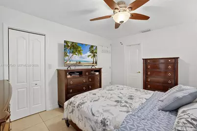 3427 NW 196th Ln, Miami Gardens, FL 33056 - Photo 20