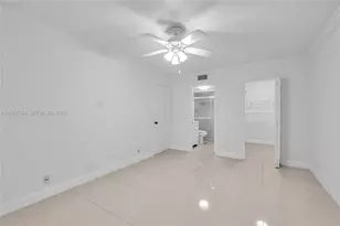 220 Lakeview Dr, Weston, FL 33326 - Photo 18