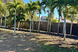 11741 NE 13th Ave, Miami, FL 33161 - Photo 4